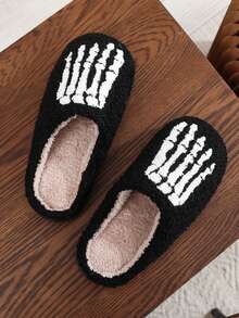 一双黑色万圣节毛绒拖鞋，朋克骷髅头卡通摇滚图案刺绣毛绒套脚拖鞋，男女通用，舒适室内卧室地板防滑保暖厚底毛绒拖鞋，秋季和万圣节的完美礼物 - 黑色 - 查看 2