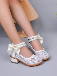 1 par de nuevos zapatos de tacón alto de malla con flores para niñas, con decoración de lazo de perlas dobles, estilo princesa, adecuados para actuaciones y atuendos de fiesta - Blanco - Ver 2