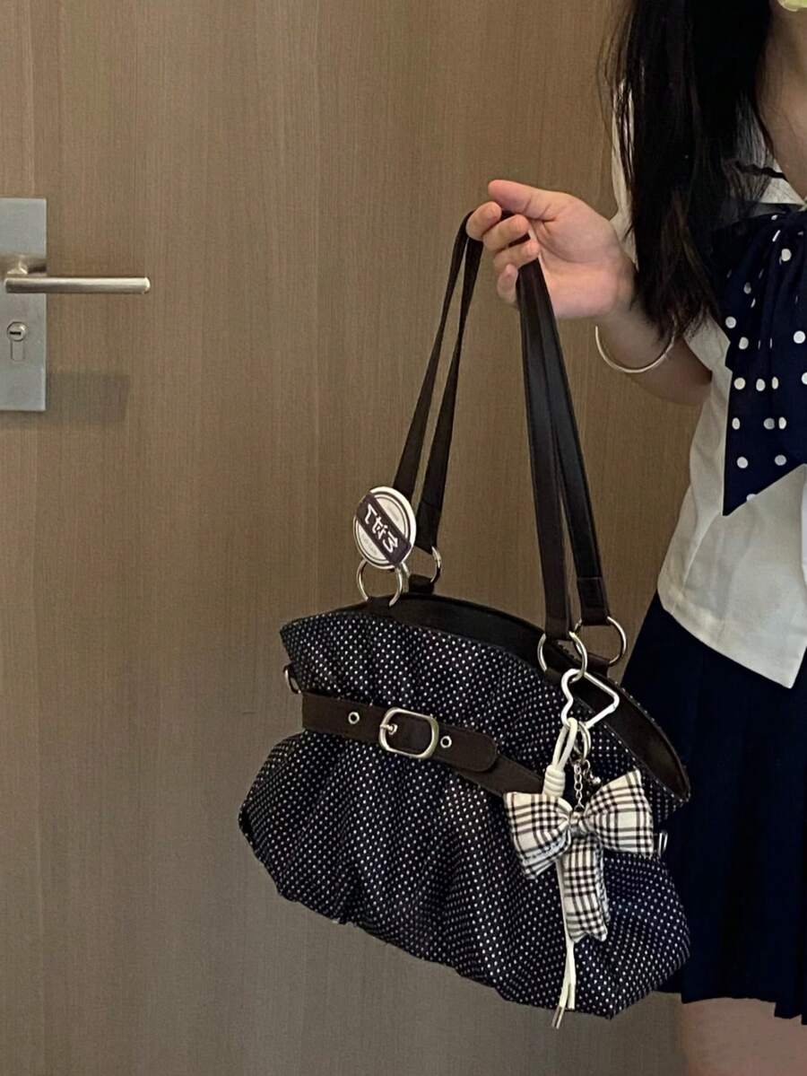 新款日系休闲复古Y2K街头极简大容量波点褶皱机车手提包，适合女性日常购物、通勤、聚会、节日礼物，可单肩背或斜挎。