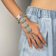 波西米亚风镀银三件套指链：精致镂空设计，点缀水晶，可调节戒指和腕带，适合节日和派对场合，尽显魅力 - 復古銀色 - 查看 2