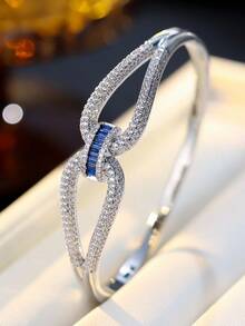 1pc Fashionable Creative Elegant Criss-Cross Buckle Design Bracelet For Women, Suitable For Daily Wear, Parties, Gifts - Bracelet - View 1