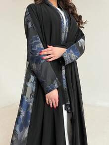 Women's Black Floral Print Pattern Loose Long Sleeve Elegant Abaya Robe - Black - View 4