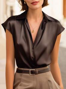 Áo sơ mi nữ không tay bằng vải satin, cổ chữ V, cài cúc phía trước, kiểu dáng thường ngày, thích hợp cho công sở, du lịch, ở nhà, mặc hàng ngày, lễ hội, bốn mùa. - Màu nâu Sô-cô-la - Xem 8