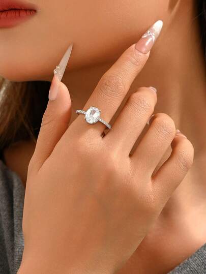 1 chiếc nhẫn Zirconia thời trang, phù hợp cho việc đi làm hàng ngày và các dịp đặc biệt, món quà lý tưởng cho Ngày Valentine, Ngày của Mẹ, sinh nhật của Mẹ.