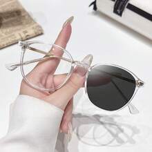 Ultra-Light Oval Frame Photochromic Glasses For Women, Slimming Effect Without Makeup, Large Frame Plain Glasses, Korean Fashion Photochromic Glasses - 亮黑銀框-變灰 - 查看 3