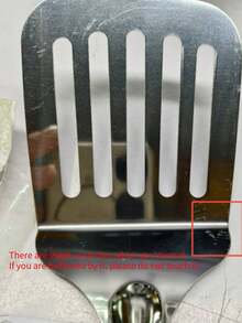 5件套厨房用具，包括专业漏勺、汤勺、锅铲、刮刀和薄饭勺。适用于铸铁炒锅烹饪，可用于翻炒蔬菜和肉类，是母亲节的理想礼物和圣诞节烹饪好帮手。（轻微划痕属于正常现象，木柄颜色随机） - 木質色 - 查看 4