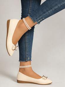 Size Runs Small, Suggest Ordering One Size Up. 35-43 Women's Beige Pointed Toe Bow Shoes, Soft Material Slip-On Low Vamp Dress Shoes, Breathable For Office, Casual, All Season, Soft Bottom Pointed Toe Loafers, Casual Walking Shoes, Work Shoes, Flat Bow Tie Rhinestone Shoes, Non-Fatiguing Mother Shoes, Women Flat Loafers - Beige - View 4
