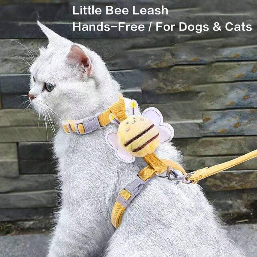 Little Bee 防逃脱猫咪胸背带牵引绳 – 可调节 H 型，猫咪热门遛狗套装 - 彩色 - 查看 1