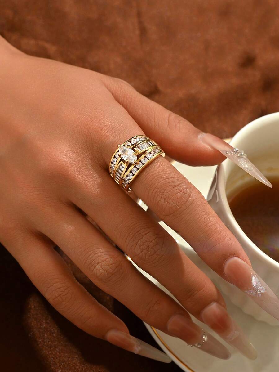 1枚奢华订婚戒指，镶嵌锆石，闪亮高端优雅女士戒指，适合婚礼、派对和约会佩戴 - 鋯石戒指 - 查看 1