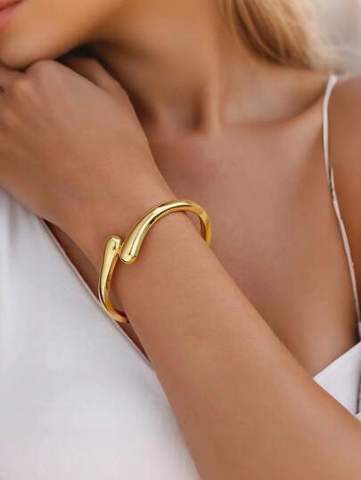 1pc Minimalist Vintage Water Drop Open Bangle Bracelet, Women's Gothic Geometric Arm Cuff, Aesthetic Jewelry Gift