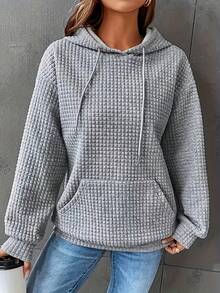 Must-Have For The New Year Plus-Size Solid Color Waffle Hoodie, Casual Pocket Drawstring Long-Sleeved Hooded Sweatshirt, Women's Plus-Size Clothing, Outdoor Sweatshirts, Local Warehouse Direct Delivery, Girls' Fashionable Tops Waffle-Knit Hoodie, Oversized Pullover Hooded Top Fabric Texture: Waffle-Knit Textured Fabric, Soft Warm Knit Material Design Details: Hood With Drawstring, Front Kangaroo Pocket, Ribbed Trim (Cuffs/Hem), Oversized Relaxed Fit Styling Style: Vibrant Casual Style, Daily Street Relaxed Vibe 3D Textured Fabric Layering Effect - 灰色/潮流百搭 - 查看 1