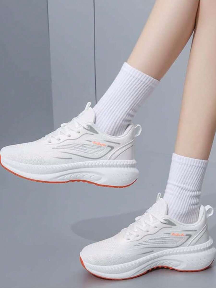 Women's Korean Style Breathable Mesh Flat Sneakers, Student Versatile Running Shoes, Soft Sole Non-Fatiguing - White - View 1