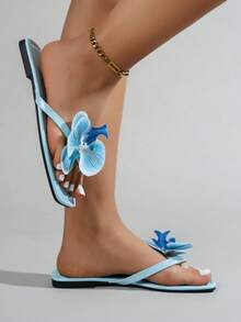 Breezelady New 2025&2026 Large Size European Style Summer Open Toe Faux Flower Decor Flat Slide Sandals For Women - 藍色 - 查看 6