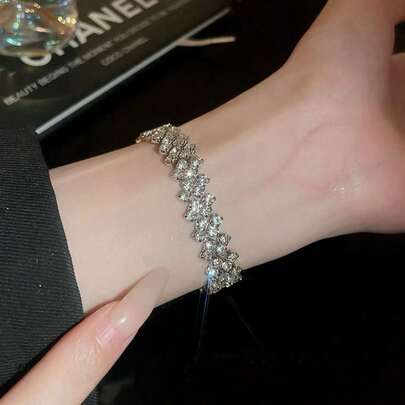 1 chiếc vòng chân nữ tối giản, thời trang, màu vàng/bạc, đính đá hình thoi lấp lánh, thích hợp cho cô dâu, vòng tay đính pha lê và kim cương, sang trọng.