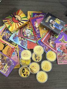 pokemon Sobre de expansión de juego de cartas coleccionables, 55 piezas Colección de cartas de batalla + 5 piezas Monedas conmemorativas, regalo coleccionable mágico - Multicolor - Ver 4