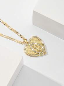 1pc Classic European & American Style Copper Inlaid Zirconia Heart-Shaped Guadalupe Virgin Mary Pendant Necklace, Limited Edition, Suitable For Christmas/Thanksgiving/Halloween/Mother's Day/Valentine's Day Gifts, Catholic First Communion, Daily & Holiday Wear, Prayer - Yellow Gold - View 3