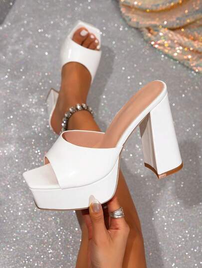 Dép cao gót đế dày 12cm cho nữ, mẫu mới mùa hè 2026, mũi vuông, màu trắng, đế dày, sandal cao gót đế platform, dép đi ngoài trời cỡ lớn.