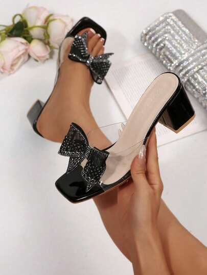 Giày sandal đế dày mũi vuông tối giản thoải mái cho nữ cỡ lớn, đính đá trong suốt và nơ, kiểu dáng thời trang thường ngày, thích hợp cho hoạt động ngoài trời, đi biển, mùa hè.