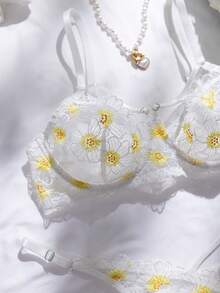 2pcs/Set Delicate Daisy Embroidery Lingerie Set, Pure White Base With Exquisite Yellow Flower Embroidery, Soft And Ethereal. Lightweight Embroidered Breathable And Skin-Friendly, Underwire Design For Comfortable Support, Adjustable Straps To Fit The Body, Sweet French Style Suitable For Daily Wear And Dates - Multicolor - View 5
