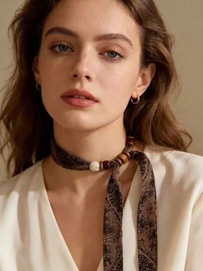  1 Pc Coffee Colored Cashew Print With Multiple Beads Scarves, Women's Lightweight Scarves, Scarves To Wear, Bead Accessories To Fold Sweater Chains(The Bead Colors Are Random)