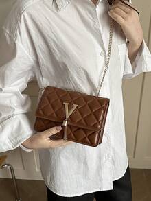 New Arrival Small Flap Bag With Tassel Chain, Niche Design Shoulder Crossbody Bag, Fashionable Chain Strap Mini Square Bag, Crease-Resistant Solid Color Rhombus Pattern Messenger Bag - Brown - View 6