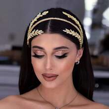 A Women's Rhinestone Gold Bridal Headpiece Suitable For Bridal Wedding Banque - Gold - View 2