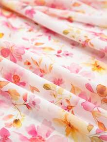 Blusa con estampado floral, mangas con volantes, cuello en V, cintura fruncida y flecos en color rosa - Rosa - Ver 9