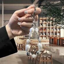 Elegante cordón para teléfono de mujer con rhinestones y perlas falsas, correa de muñeca de moda con llavero, accesorio de diseño sencillo para uso diario - Blanco - Ver 4