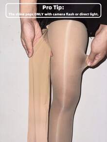 Quần tất mỏng bóng mượt màu nude - Bề mặt bóng dầu, siêu co giãn và thoáng khí cho cảm giác thoải mái suốt cả ngày. - Màu be - Xem 4
