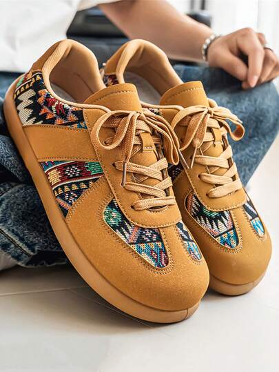 厚底几何图案绒面革乐福鞋，复古休闲皮鞋，舒适百搭的套脚鞋