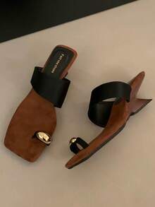 2026新款法式坡跟豹纹单带凉鞋，适合搭配连衣裙，银色高跟凉鞋 - 黑色 - 查看 3