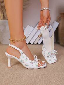 Giày cao gót mũi vuông in nơ gợi cảm dành cho nữ, giày cao gót mảnh màu đỏ thích hợp cho đám cưới, giày phù dâu, sandal quai hậu hở mũi thanh lịch, đa năng dành cho phụ nữ trưởng thành. - Màu be - Xem 5