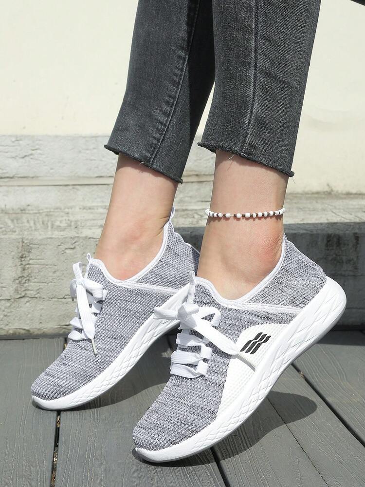 Giày thể thao nữ dệt kim 2026, đế mềm thoáng khí, giảm sốc, buộc dây, màu trơn, giày bệt đa năng cho mang hàng ngày, phong cách đường phố năng động. - Xám - Xem 3