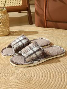 Sandal Rumah Minimalis Asimetris Motif Kotak-kotak untuk Pria, Cocok untuk Musim Semi, Gugur, dan Dingin - Coffee Brown - View 2