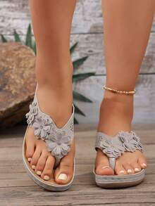 2026夏季新款厚底女式凉鞋，时尚花卉人字拖女士沙滩拖鞋 - 杏色 - 查看 3