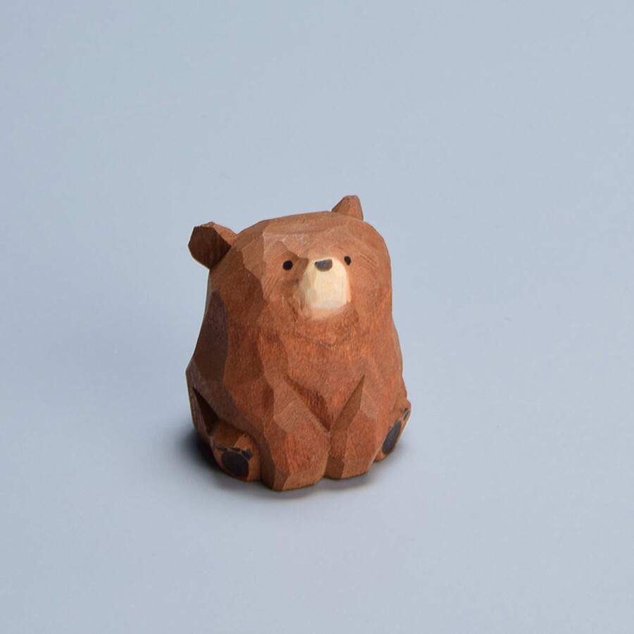 Handcrafted Solid Wood Carving  Wooden Bear Figurine  Cartoon-Inspired Animal Decorative Item Tabletop Or Vehicle Use - Gấu nâu chạm khắc bằng gỗ - Xem 1