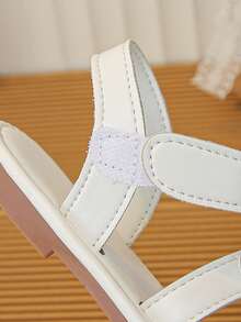 女童白色蝴蝶结公主凉鞋，软底防滑儿童夏季凉鞋 - 米色 - 查看 7