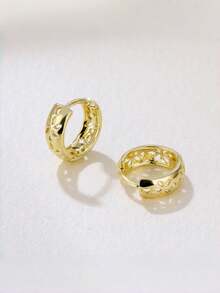 1 par de pendientes de aro minimalistas de metal hueco con flor de ciruelo, pendientes versátiles de moda para mujer, adecuados para uso diario, viajes, reuniones, fiestas, citas - Amarillo Oro - Ver 1