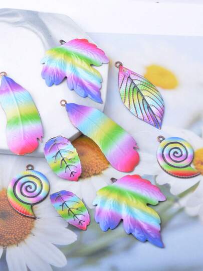 Bộ 10 mặt dây chuyền/mặt khuyên tai phong cách Boho bằng sắt, hình lá phong, vỏ sò nhiều màu sắc, trang sức mùa hè dành cho nữ.
