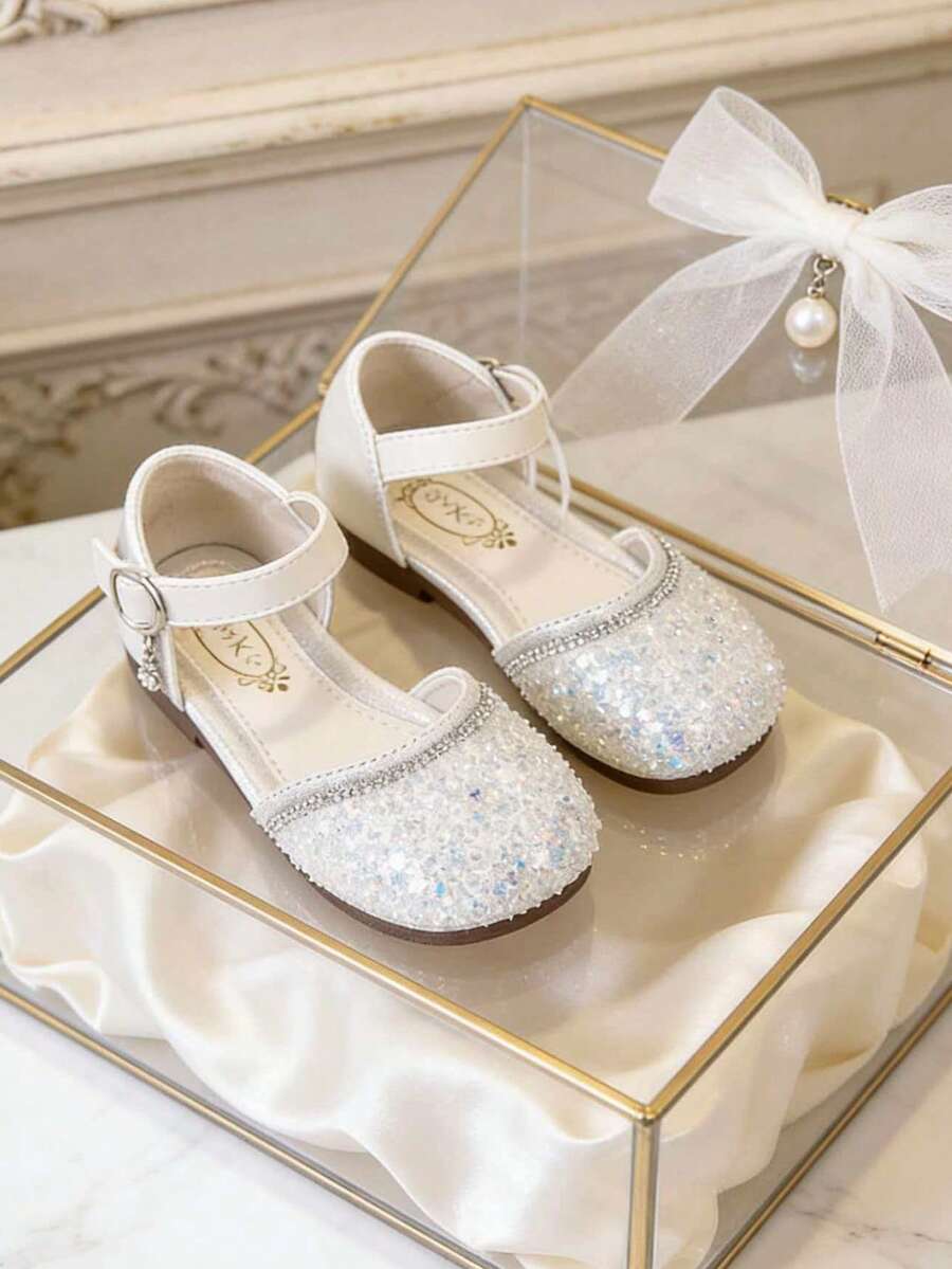 1 Pair Girls' Soft Bottom Sandals With Rhinestones, Shiny Princess Shoes With Hook And Loop, Flat Casual Shoes For Everyday Wear - Beige - View 1