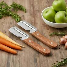 2-In-1 Vegetable & Fruit Peeler With Stainless Steel Blade And Bottle Opener, Wooden Handle Kitchen Tool For Potatoes, Apples, Zucchini, Papaya & Pumpkin - 2個裝 - 查看 12
