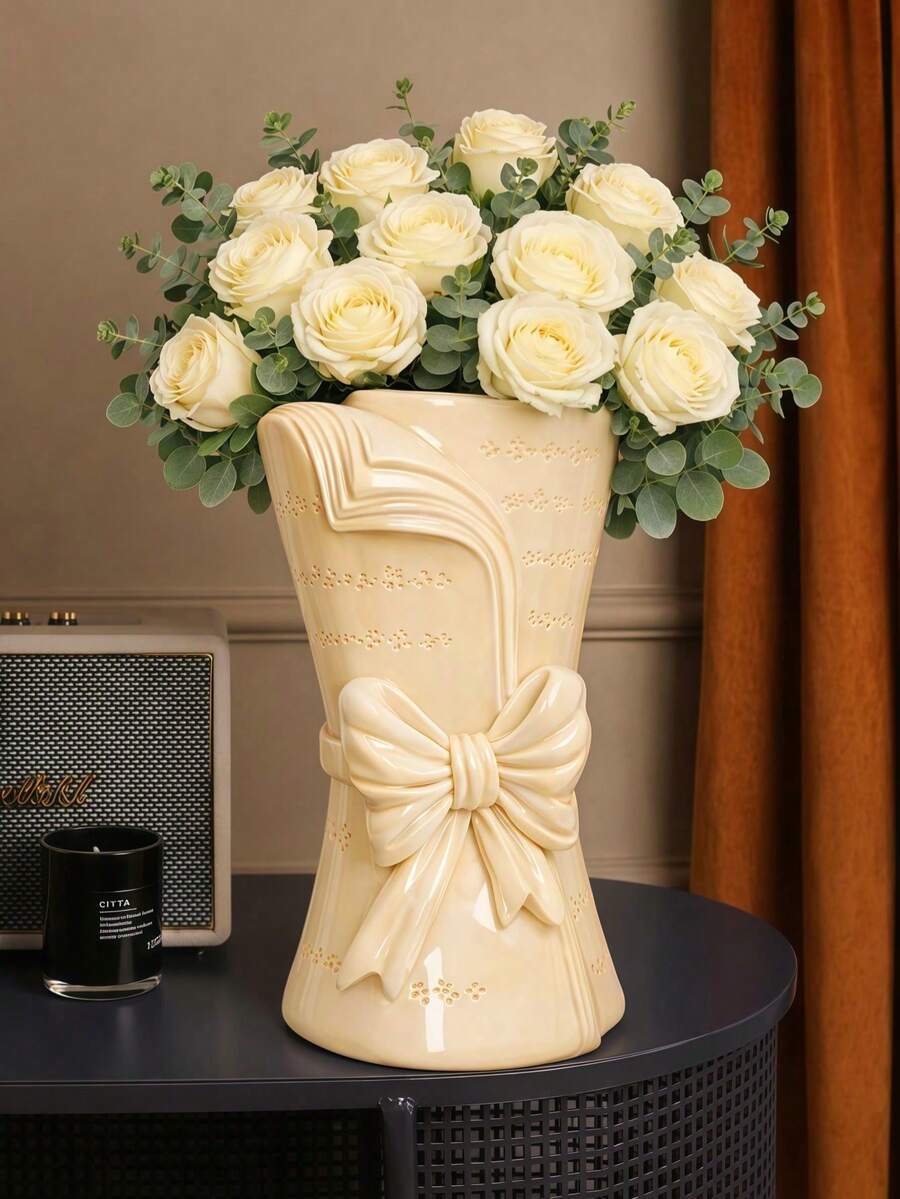1 chiếc bình hoa hình bướm phong cách Bắc Âu cổ điển kèm bó hoa, màu kem/cổ điển, đồ trang trí nhà cửa bằng nhựa sáng tạo, thích hợp cho phòng khách/lối vào, cũng có thể dùng để trang trí phòng học, giá sách, tủ, bệ cửa sổ và kệ đàn piano. - Nhiều kiểu dáng - Xem 1
