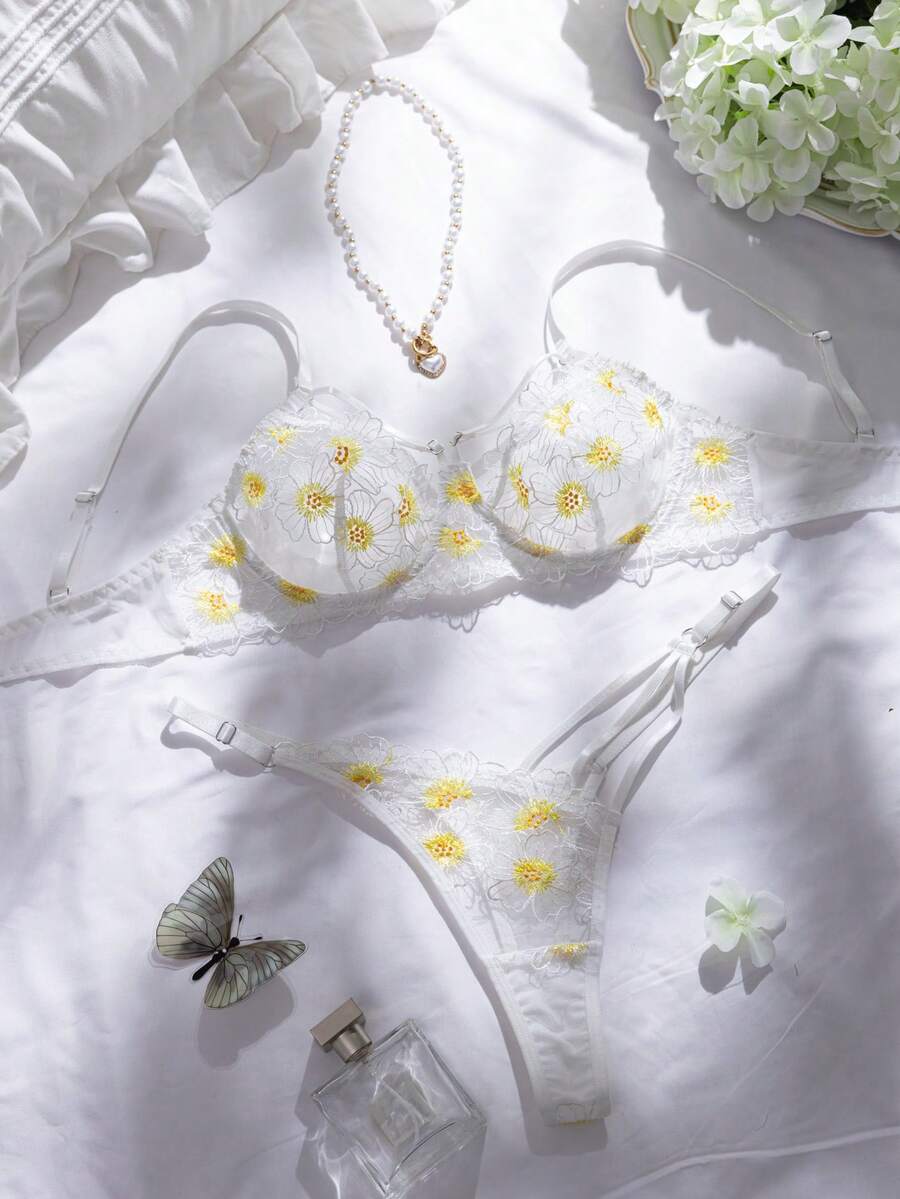 2pcs/Set Delicate Daisy Embroidery Lingerie Set, Pure White Base With Exquisite Yellow Flower Embroidery, Soft And Ethereal. Lightweight Embroidered Breathable And Skin-Friendly, Underwire Design For Comfortable Support, Adjustable Straps To Fit The Body, Sweet French Style Suitable For Daily Wear And Dates - Multicolor - View 1