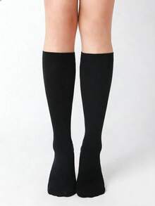 1双女士黑色天鹅绒过膝长袜，简约百搭 - 黑色 - 查看 7