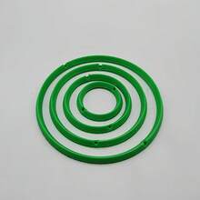 4个飞镖练习环，瞄准辅助工具，靶环，练习环，兼容大多数飞镖靶，易于安装的训练辅助工具，提高准确性和瞄准能力，适用于家庭、酒吧、比赛、初学者和专业人士，耐用的飞镖靶靶圈。 - 彩色 - 查看 4