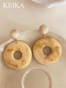 1 Pair Marble Texture Hollow Hoop Earrings, Vintage Exaggerated Casual Resort Party Fashion Earrings For Women - White - View 3
