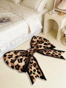 1pc Leopard Print Bow Decor Floor Mat, Decorative Carpet, Bedroom Decor, Small Rug, Carpet, Home Decor, Living Room Carpet, Living Room Small Rug, Bedroom Rug, Living Room Home Decor, Outdoor Rug, Washable Carpet - Multicolor - View 1