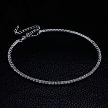 一套时尚优雅百搭的闪亮水钻单链项链、手链和一副透明钻石耳环首饰套装，适合婚礼、派对、晚宴、情人节礼物和日常佩戴。 - 銀色 - 查看 3