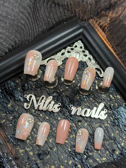 10 Piece Short Coffin Shaped Acrylic Nail Kit, Coral Pink, Coral Pink Tie Dye, 3D Three-Dimensional Colored Rhinestone Nail Accessories, Hand Drawn Geometric Patterns, Y2K Style Wearable Nail Kit, Perfect For Women And Girls To Wear On Holidays, Daily Life, Parties, And Other Occasions. The Kit Includes 1 Mini Nail File And 1 Double-Sided Adhesive Label Press On Nails