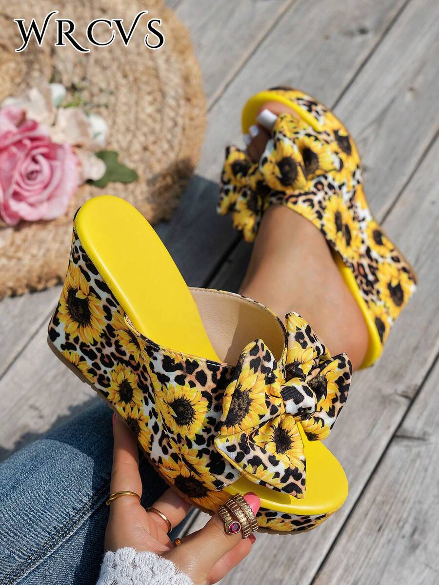 WRCVS Giày sandal đế xuồng cao gót họa tiết hoa hướng dương vàng ngẫu nhiên, trang trí nơ hoa 3D, sandal một quai kiểu dáng đi nghỉ mát, giày cao gót nhẹ. - Màu vàng - Xem 1